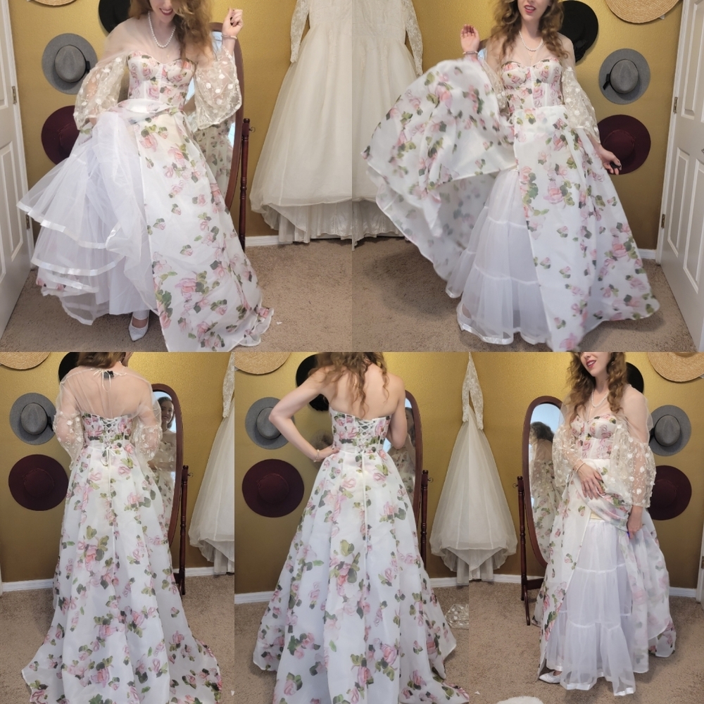 *NWT Brand NEW! Apple Blossom Floral Strapless Gown* - Picture 5 of 12